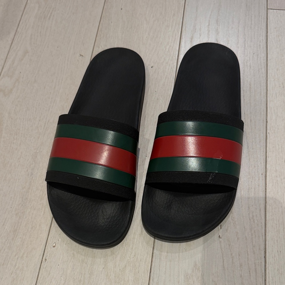 MENS Gucci Black and Red Slide Sandals